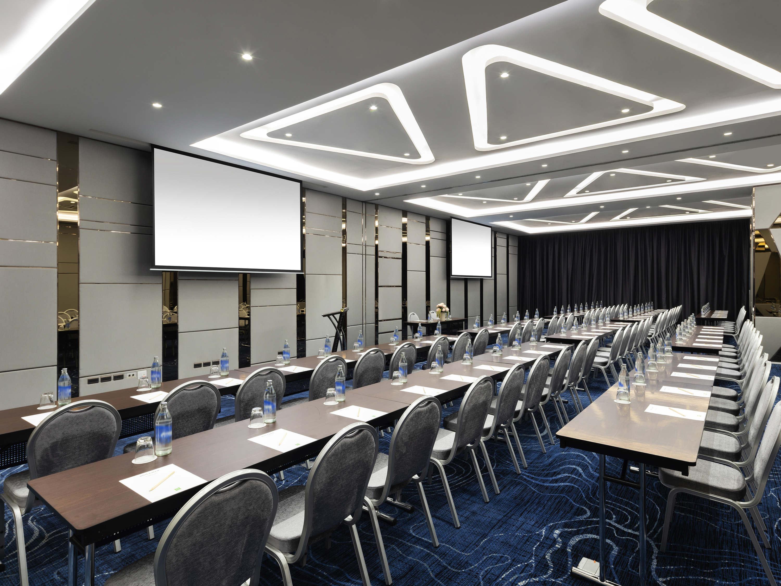 Ibis Styles Bangkok Ratchada Hotel Eksteriør billede